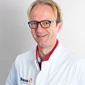 Dr. Ivo Henkens