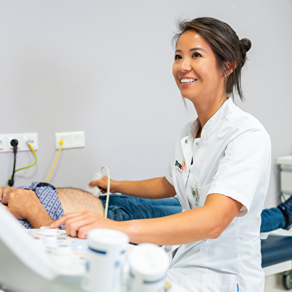 Physician assistant